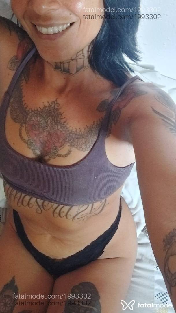 Acompanhante mulher morena (o) de olhos pretos em Virtual - Ricca