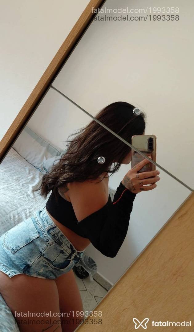 Acompanhante mulher morena (o) de olhos castanhos em Itapetininga - Vitória Oliveira