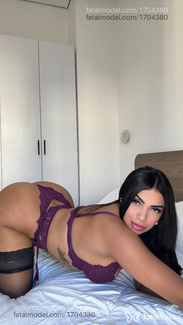Acompanhante mulher morena (o) de olhos pretos em São Paulo - Stella