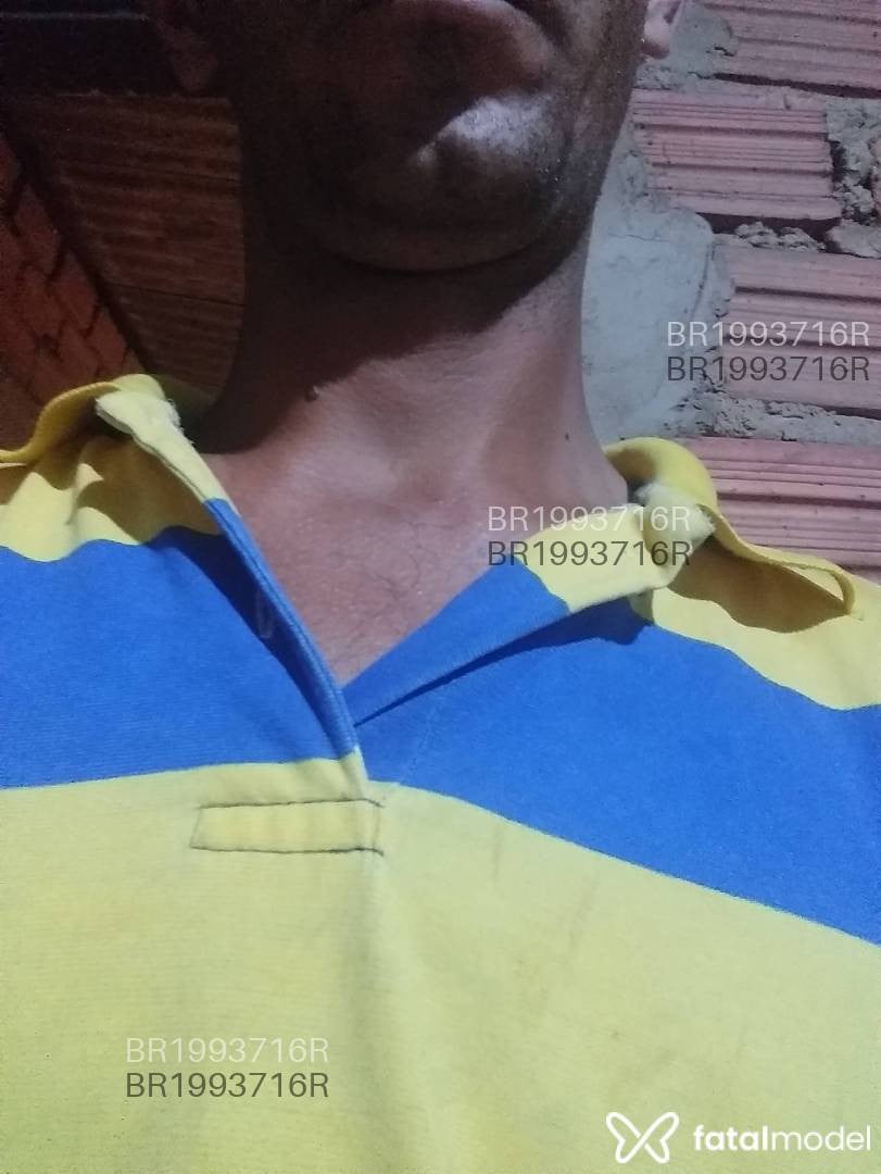 Acompanhante homem com cabelo castanho de olhos verdes em Virtual - Victor