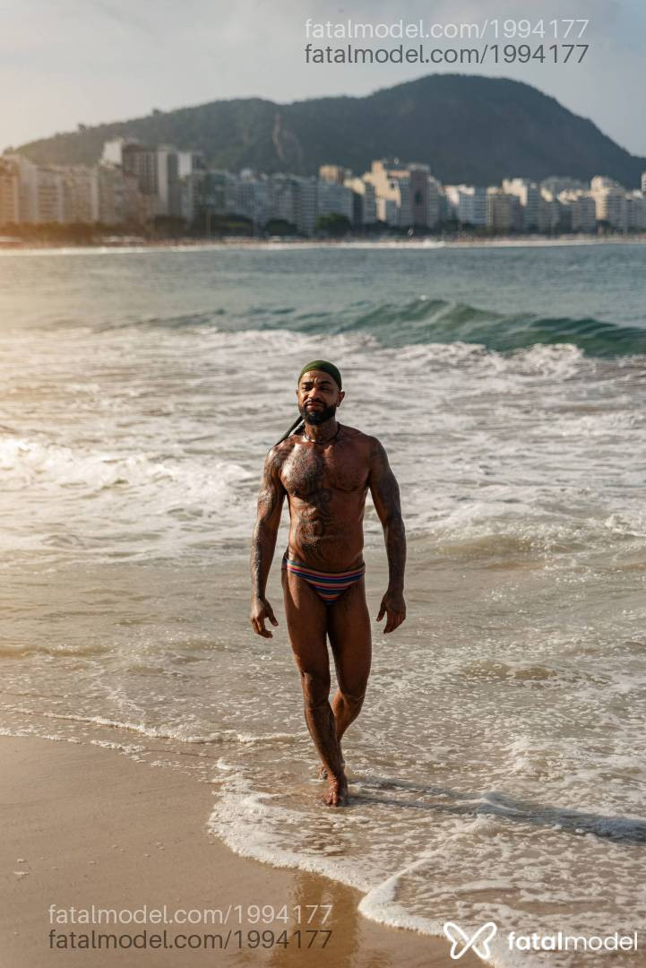 Acompanhante homem com cabelo castanho de olhos pretos em Rio de Janeiro - Felipe Nuru