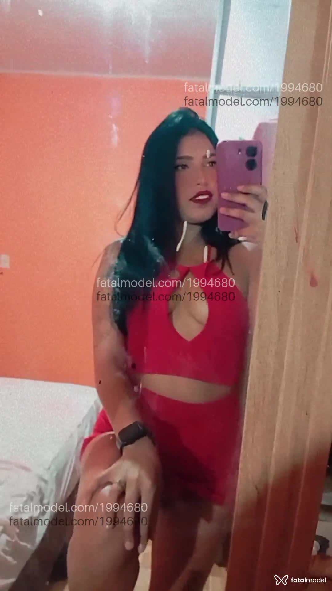 Acompanhante mulher morena (o) de olhos castanhos em Brasília Acompanhante mulher morena (o) de olhos castanhos em Brasília - Sol Ferraz