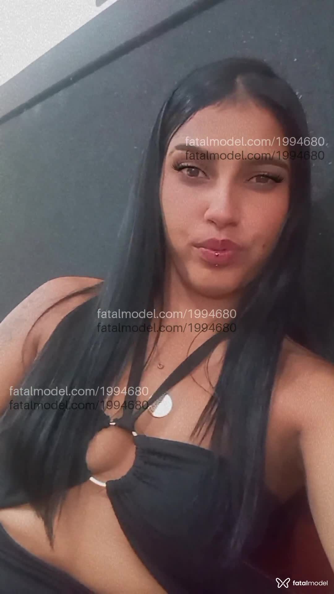 Acompanhante mulher morena (o) de olhos castanhos em Brasília Acompanhante mulher morena (o) de olhos castanhos em Brasília - Sol Ferraz