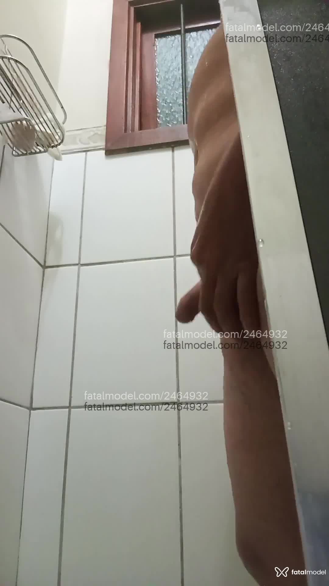 Acompanhante homem morena (o) de olhos pretos em Virtual Acompanhante homem morena (o) de olhos pretos em Virtual - Eduardo