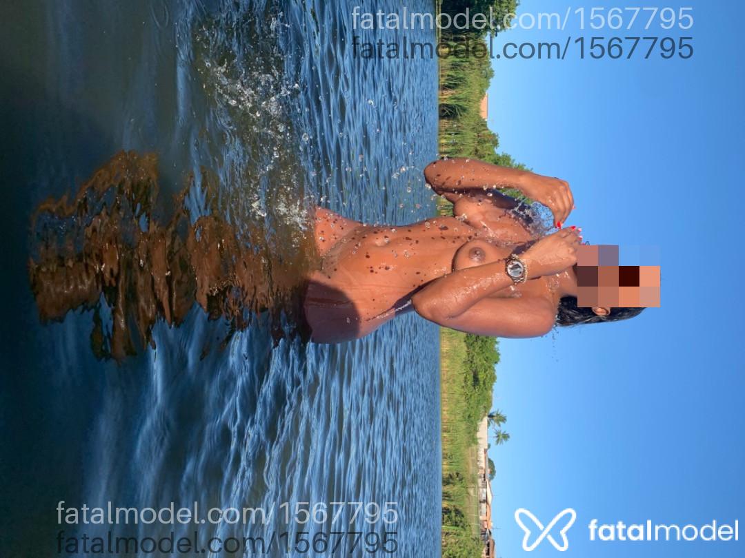 Acompanhante mulher loira (o) de olhos pretos em Aracaju Acompanhante mulher loira (o) de olhos pretos em Aracaju - Yasmin Brunet