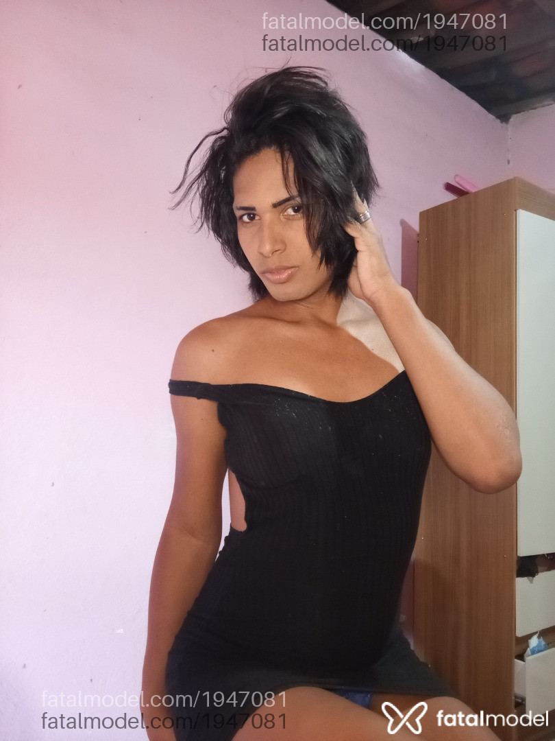 Acompanhante mulher trans com cabelo castanho de olhos castanhos - Dudasexy