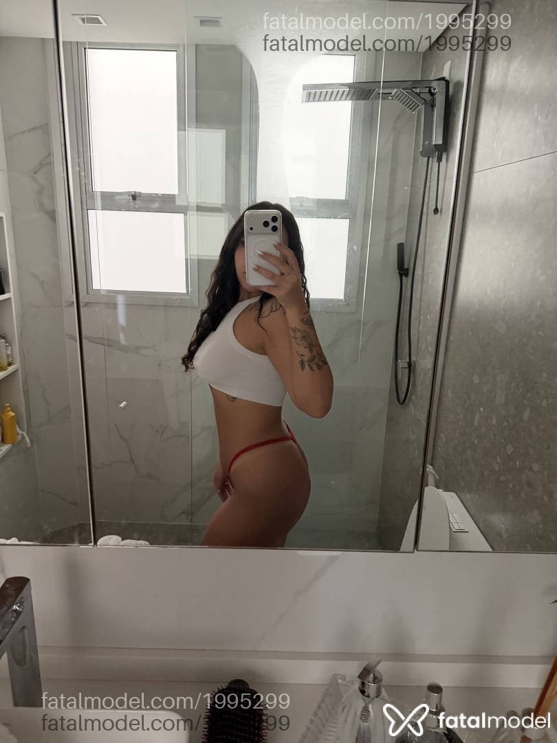 Acompanhante mulher morena (o) de olhos castanhos em Ituporanga - Gabi