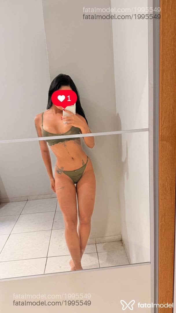 Acompanhante mulher morena (o) de olhos castanhos - Bia Oliveira