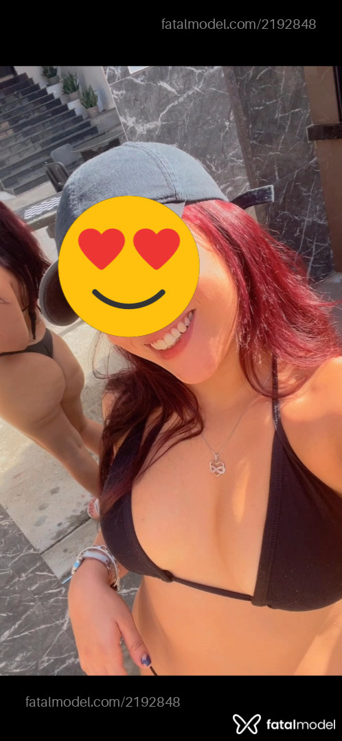 Acompanhante mulher ruiva (o) de olhos pretos - Yasmin