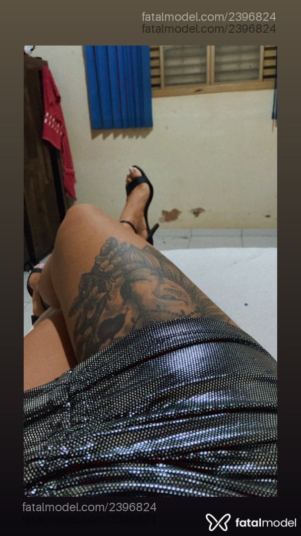 Acompanhante mulher com cabelo castanho de olhos castanhos - Millena Acompanhante mulher com cabelo castanho de olhos castanhos - Millena