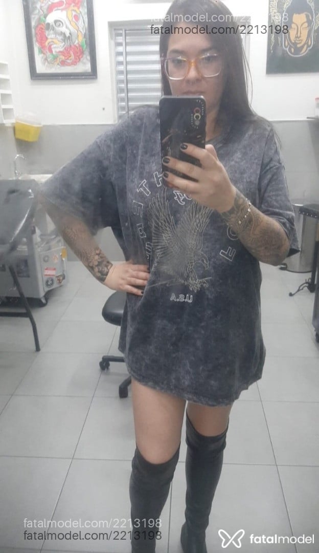 Acompanhante mulher com cabelo castanho de olhos castanhos em Cerquilho Acompanhante mulher com cabelo castanho de olhos castanhos em Cerquilho - Nanny