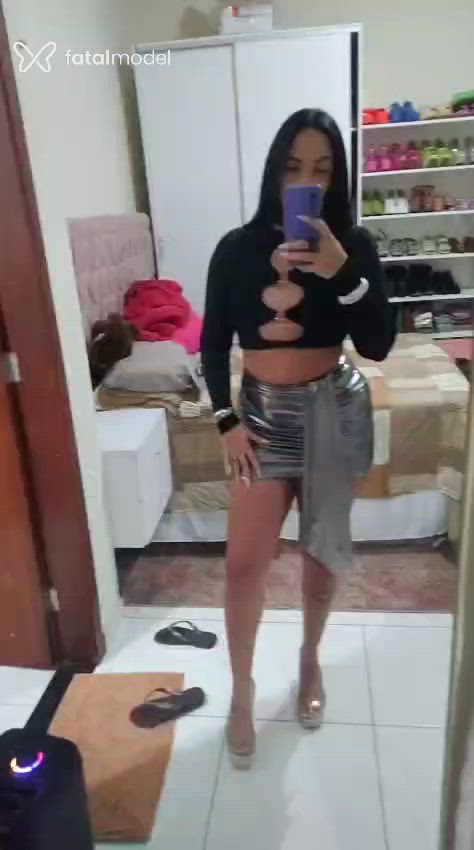 Acompanhante mulher com cabelo castanho de olhos pretos - Ray Pernambucana
