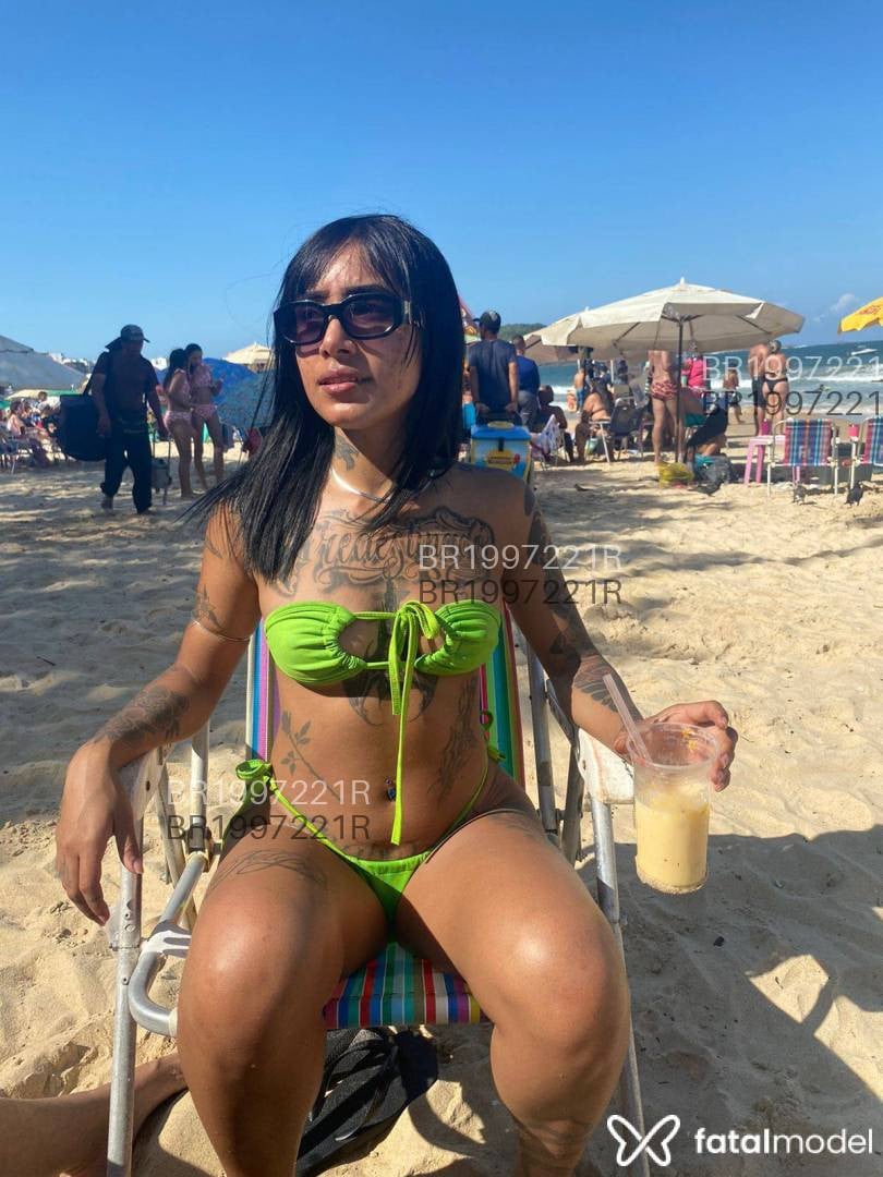Acompanhante mulher morena (o) de olhos castanhos - Luisa Felix Acompanhante mulher morena (o) de olhos castanhos - Luisa Felix