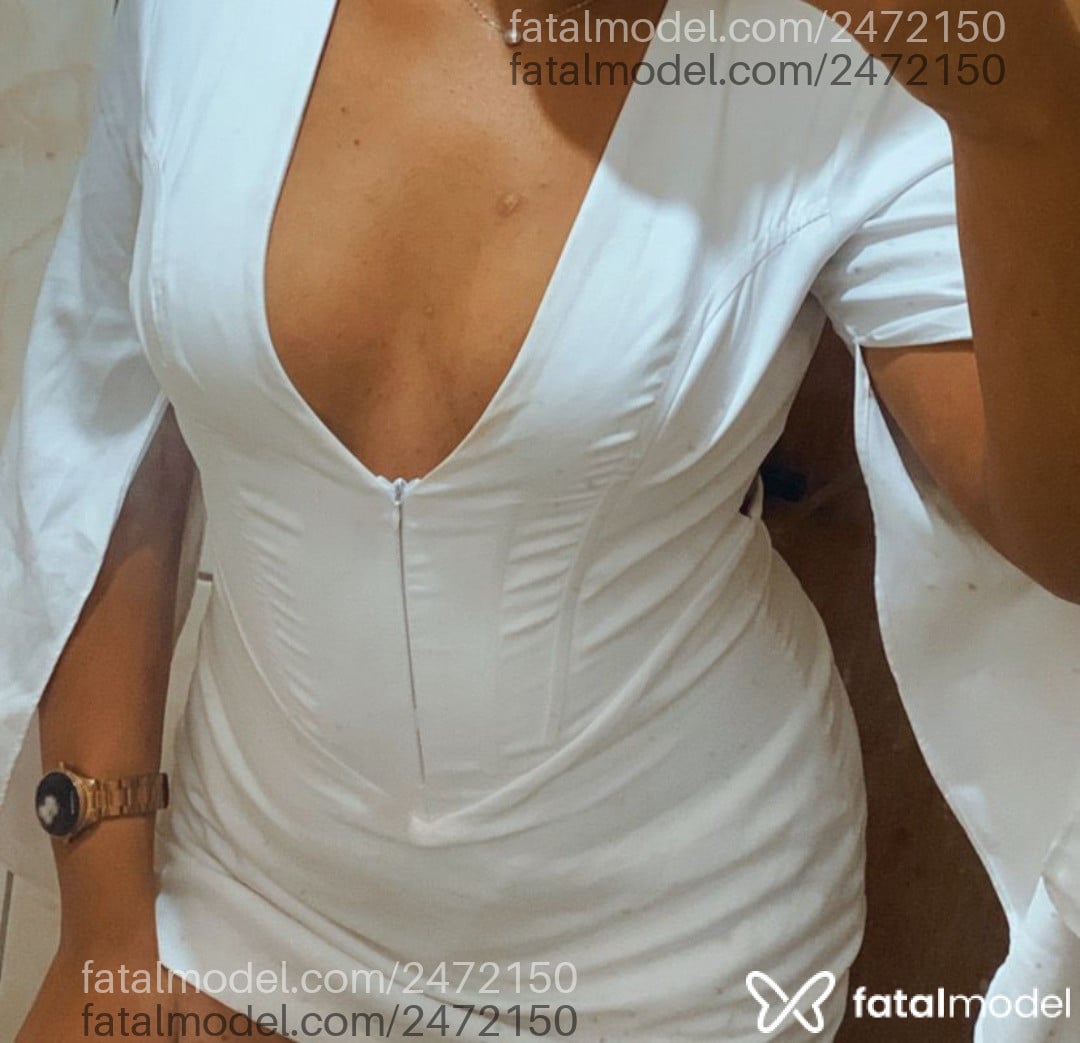 Acompanhante mulher com cabelo castanho de olhos castanhos - Layss