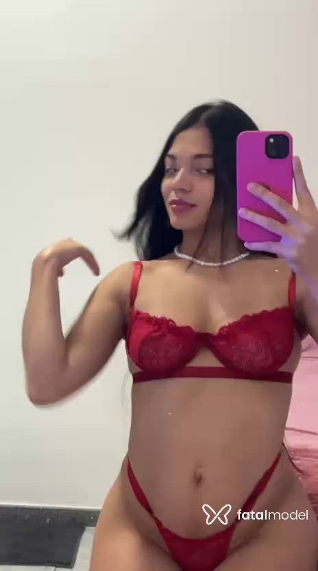 Acompanhante mulher morena (o) de olhos castanhos - Fernanda