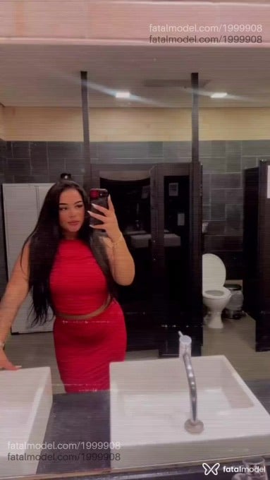 Acompanhante mulher morena (o) de olhos castanhos em Sertãozinho - Raquel Albuquerque