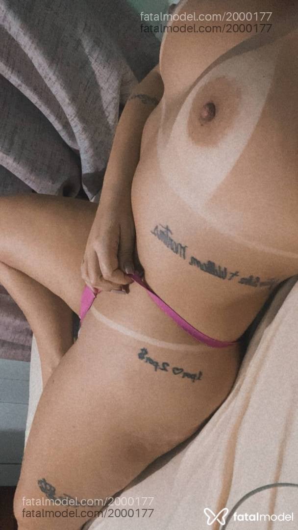 Acompanhante mulher com cabelo castanho de olhos castanhos - Rafaela