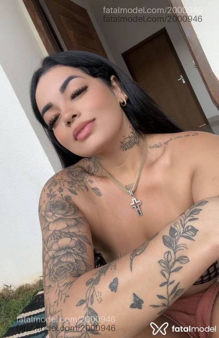 Acompanhante mulher morena (o) de olhos pretos em Palmas - Thay Ribeiro