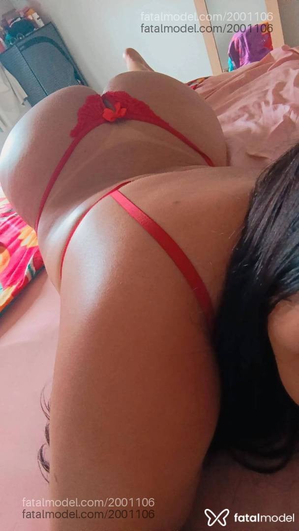 Acompanhante mulher morena (o) de olhos castanhos - Jheenny