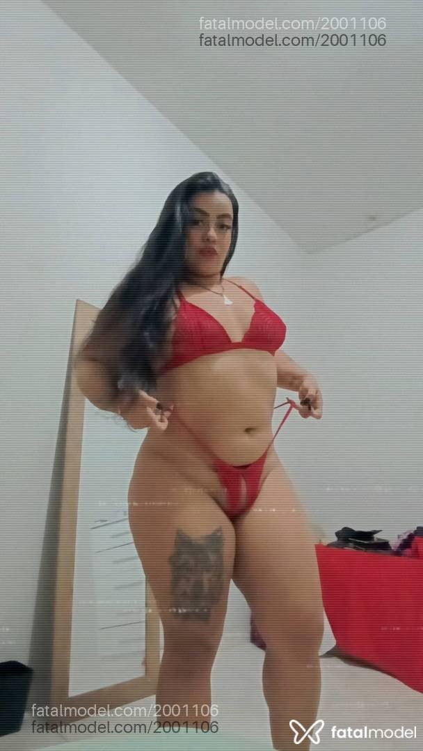 Acompanhante mulher morena (o) de olhos castanhos - Jheenny