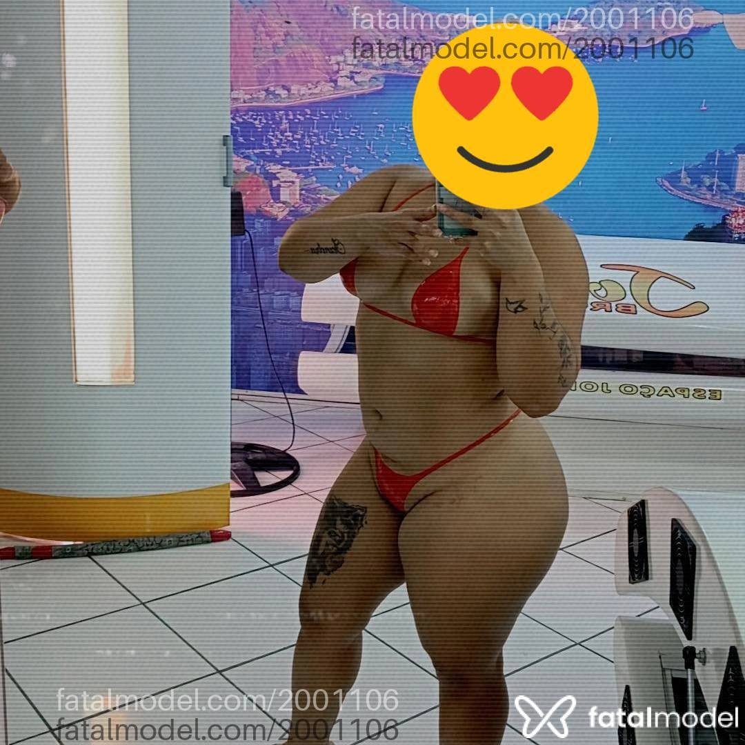 Acompanhante mulher morena (o) de olhos castanhos - Jheenny