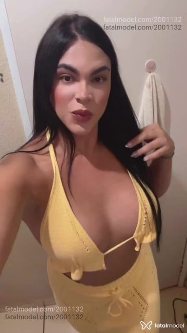 Acompanhante homem trans morena (o) de olhos castanhos em Ribeirão Preto - Leonna