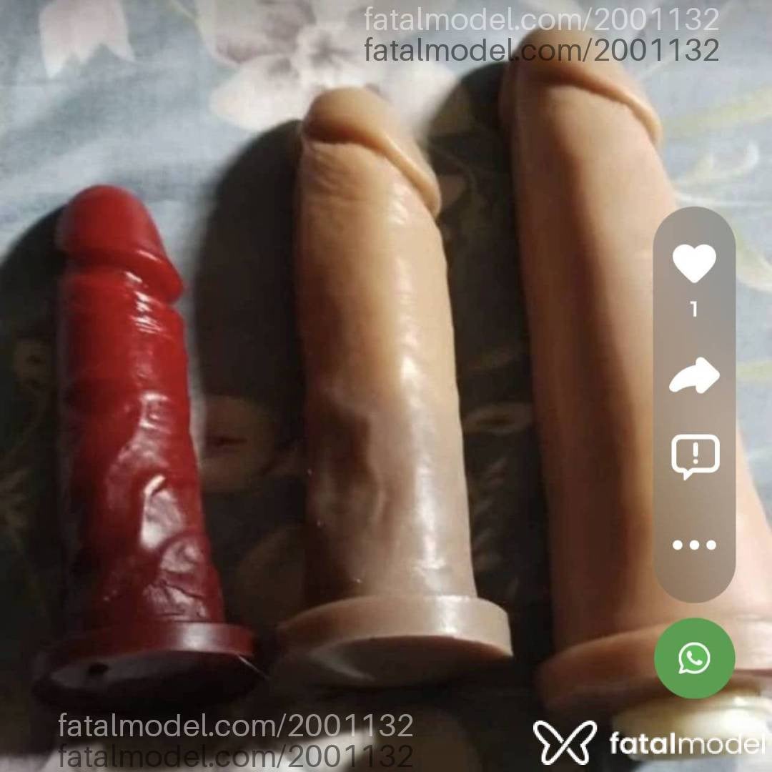 Acompanhante homem trans morena (o) de olhos castanhos - Leonna