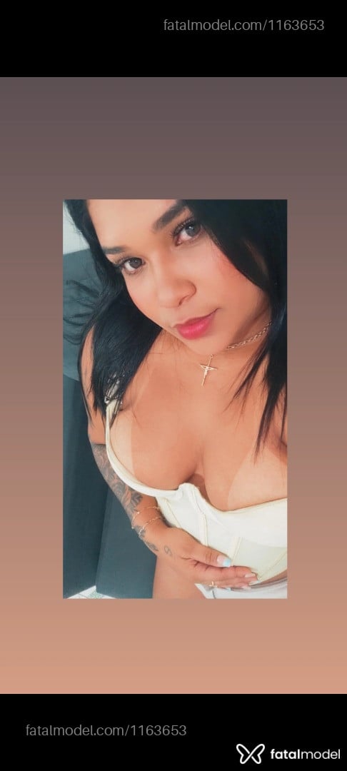 Acompanhante mulher morena (o) de olhos castanhos - Hanna