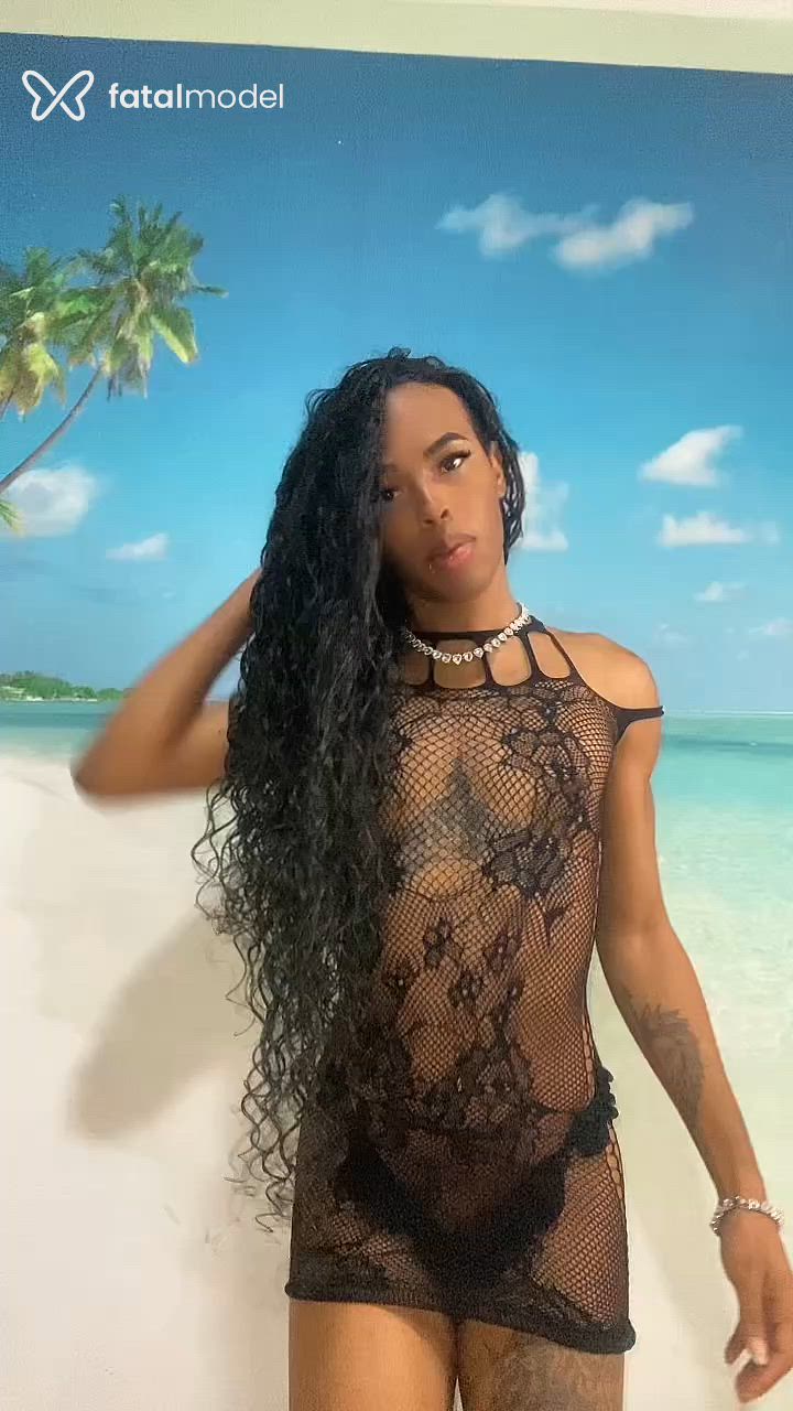 Acompanhante mulher trans morena (o) de olhos castanhos em Volta Redonda Acompanhante mulher trans morena (o) de olhos castanhos em Volta Redonda - íriis Prado