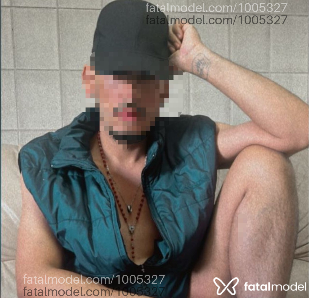 Acompanhante homem morena (o) de olhos castanhos em Vitória - Lukaspedro