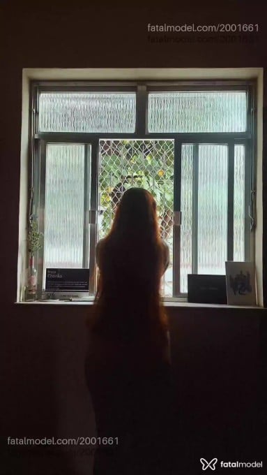 Acompanhante mulher ruiva (o) de olhos castanhos - Nina Novak