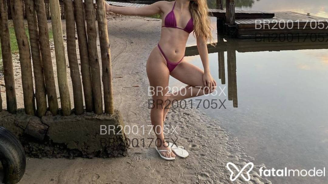 Acompanhante mulher loira (o) de olhos castanhos em Ribeirão Preto - Branca