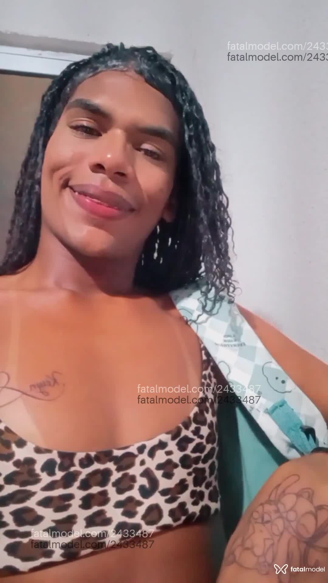 Acompanhante mulher trans morena (o) de olhos castanhos em Campos dos Goytacazes Acompanhante mulher trans morena (o) de olhos castanhos em Campos dos Goytacazes - Safira