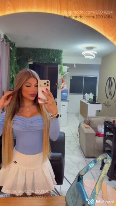 Acompanhante mulher com cabelo castanho de olhos pretos em Fortaleza - Bárbara Gomes