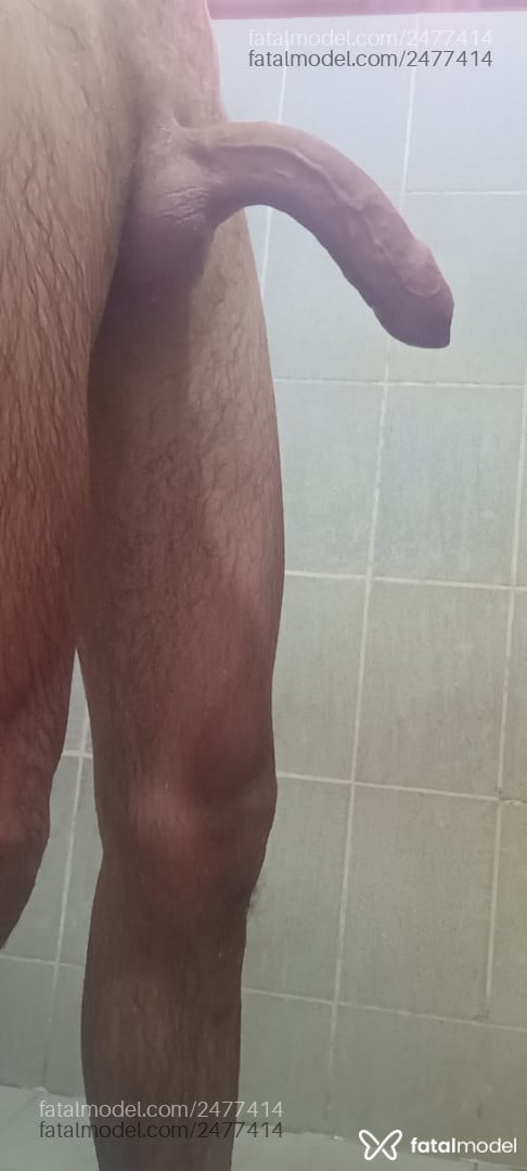 Acompanhante homem com cabelo castanho de olhos castanhos em Fortaleza Acompanhante homem com cabelo castanho de olhos castanhos em Fortaleza - Henrique