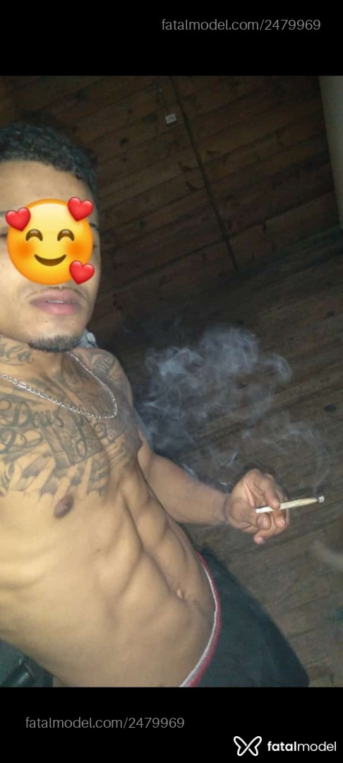 Acompanhante homem morena (o) de olhos castanhos em Florianópolis - Blessed