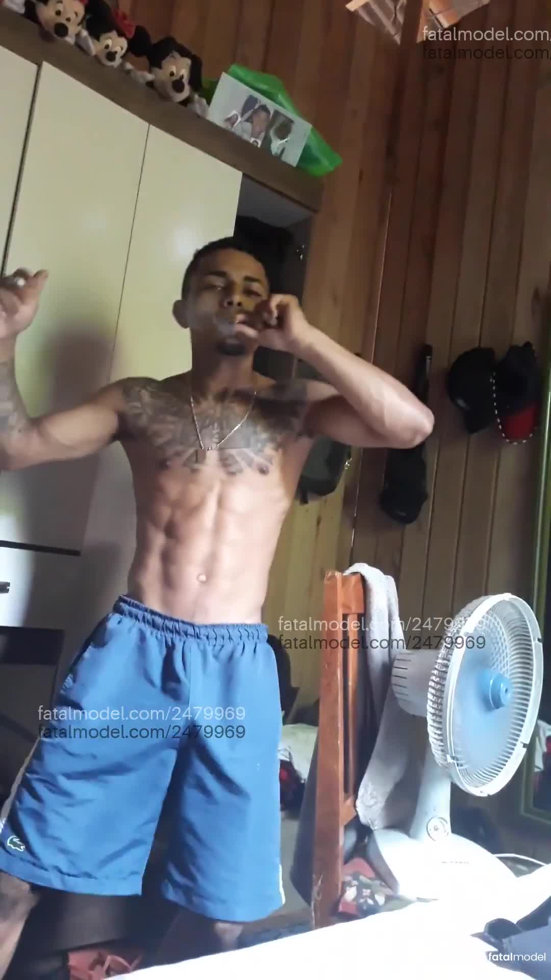 Acompanhante homem morena (o) de olhos castanhos em Florianópolis - Blessed