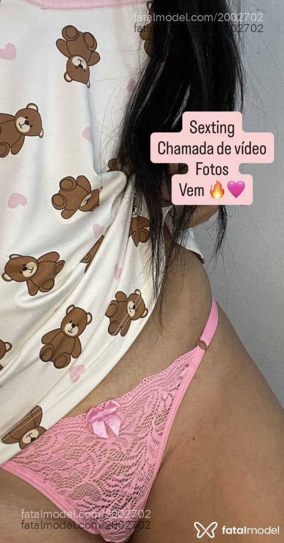 Acompanhante mulher morena (o) de olhos castanhos - Bella Garcia
