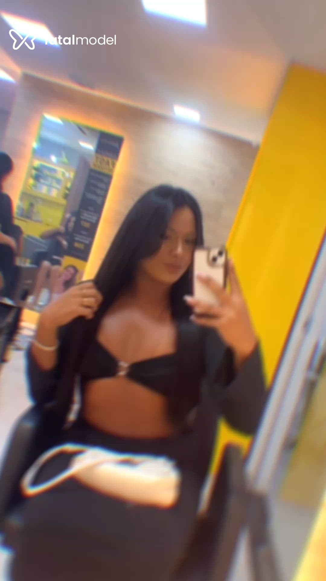 Acompanhante mulher trans morena (o) de olhos castanhos em Jundiaí Acompanhante mulher trans morena (o) de olhos castanhos em Jundiaí - Vitória