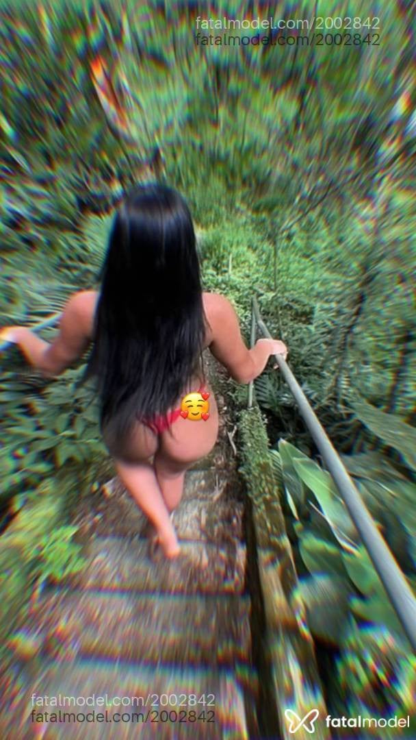 Acompanhante mulher trans morena (o) de olhos castanhos em Sorocaba - Vitória