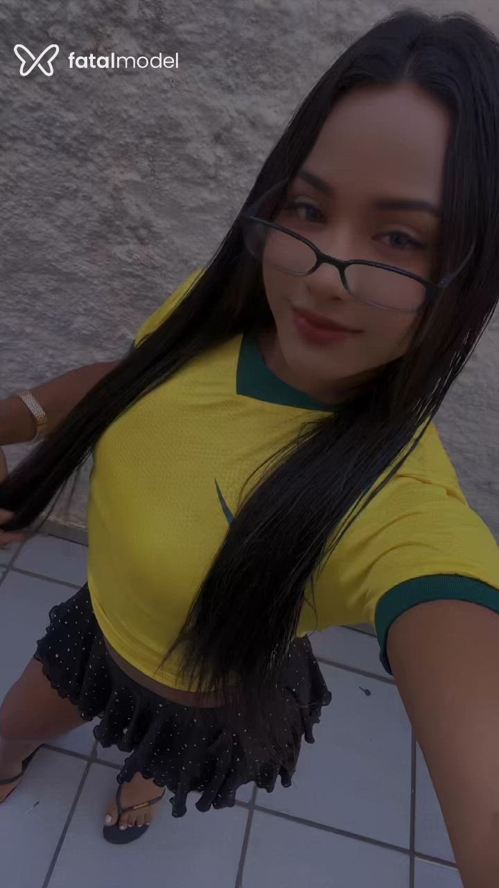 Acompanhante mulher trans morena (o) de olhos castanhos em Jundiaí Acompanhante mulher trans morena (o) de olhos castanhos em Jundiaí - Vitória