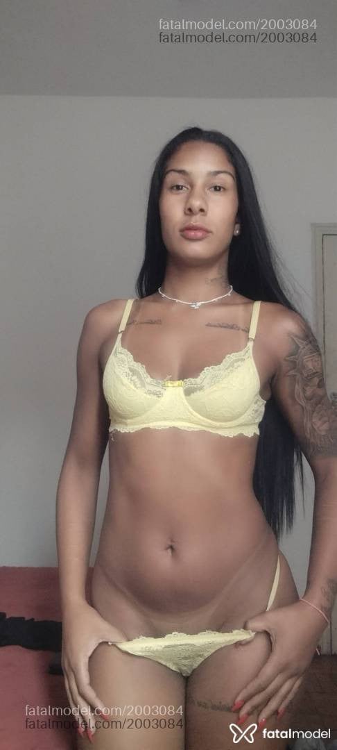 Acompanhante mulher morena (o) de olhos pretos - Vanessa Lacerda