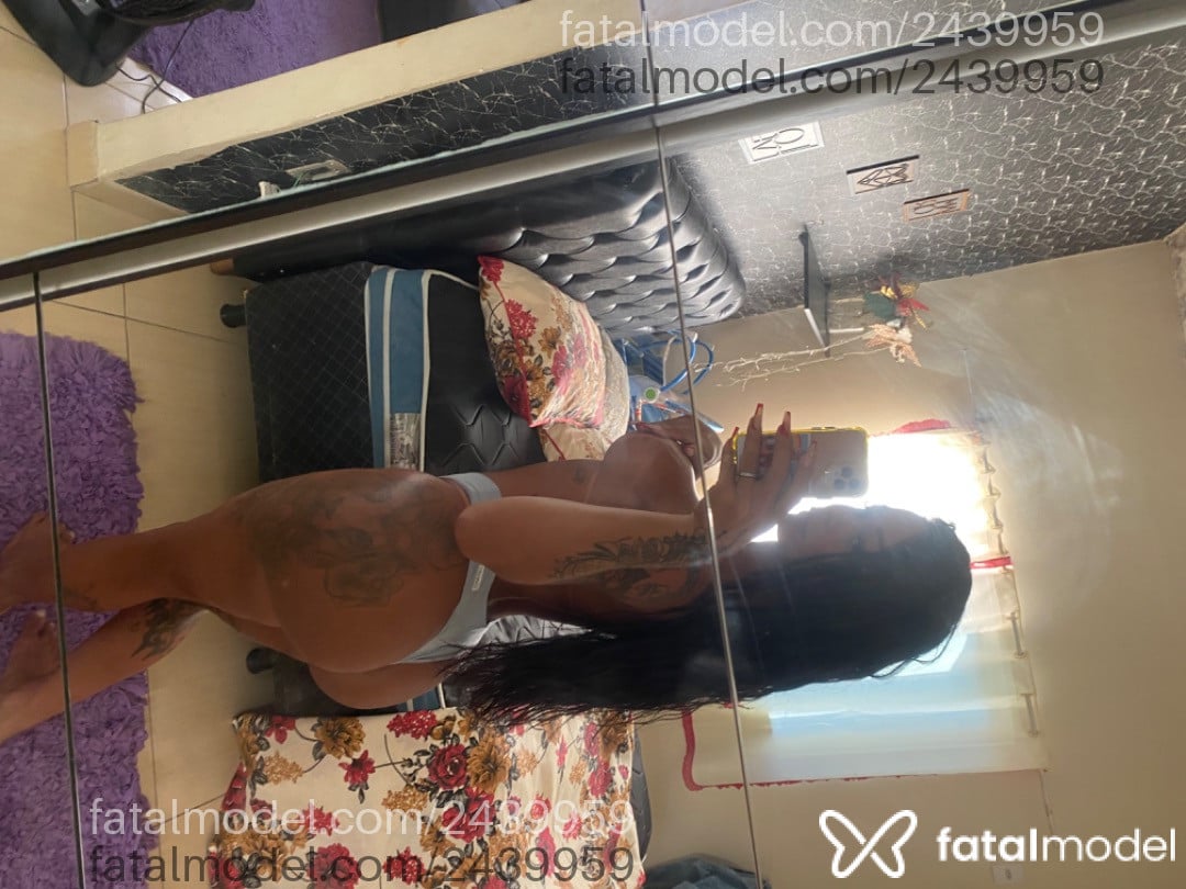 Acompanhante mulher trans morena (o) de olhos cinza em Rio de Janeiro - Maria