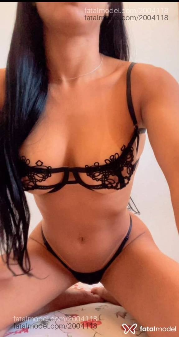 Acompanhante mulher morena (o) de olhos castanhos em Patos de Minas - Lia