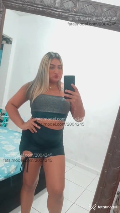Acompanhante mulher loira (o) de olhos castanhos em Porto Velho - Brígida