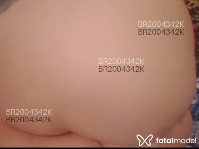 Acompanhante mulher loira (o) de olhos mel em Virtual - Cristal