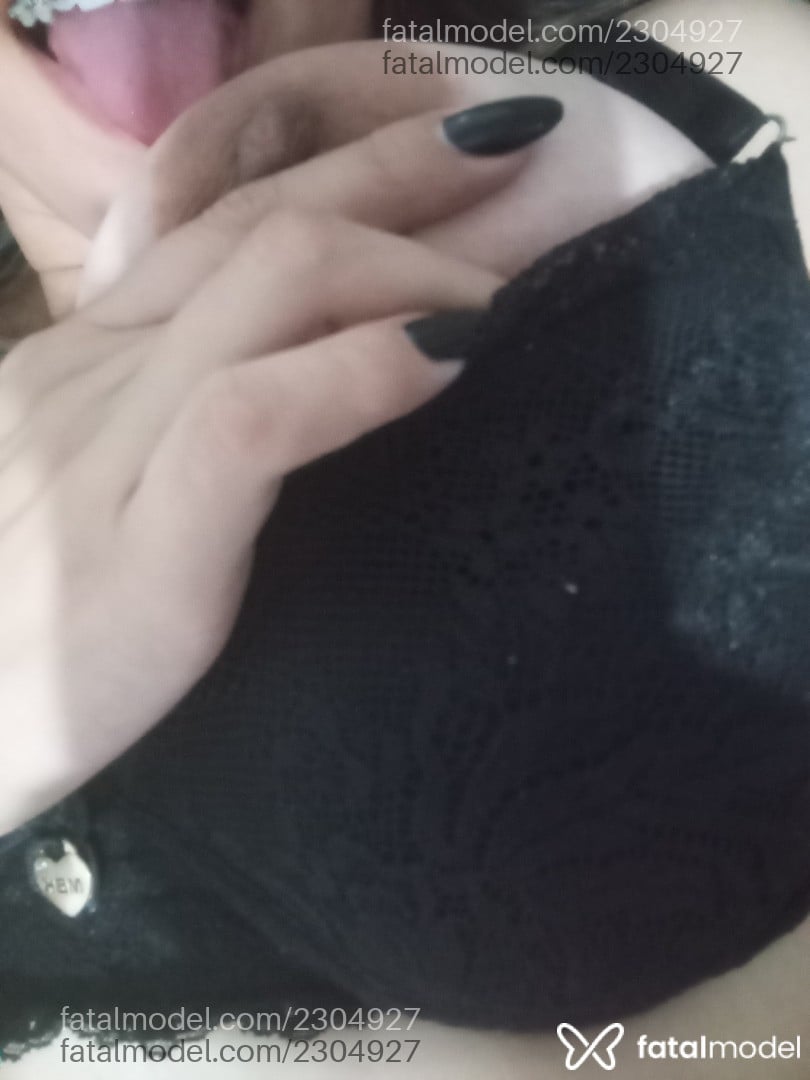 Acompanhante mulher com cabelo castanho de olhos castanhos em Balneário Piçarras - Fernanda