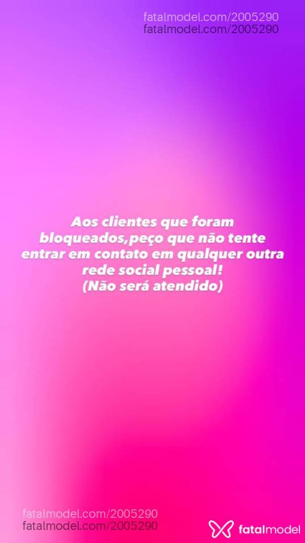 Acompanhante mulher loira (o) de olhos castanhos - Yaas