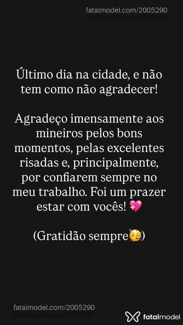 Acompanhante mulher loira (o) de olhos castanhos - Yaas