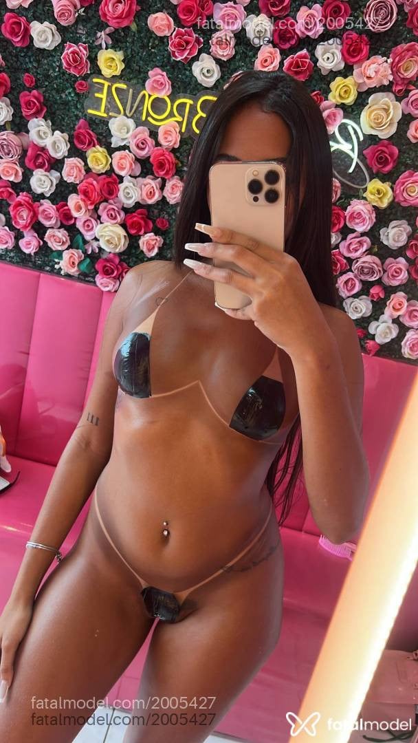 Acompanhante mulher morena (o) de olhos mel - Isis Pacheco